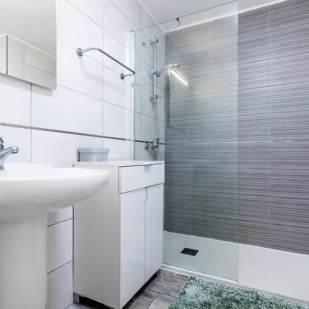 Bouganvillas Ocean View Apartman