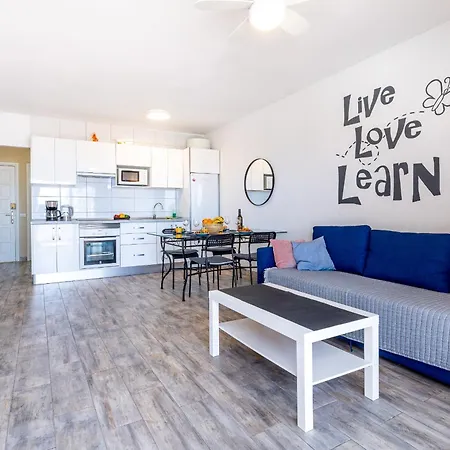Апартаменты Bouganvillas Ocean View